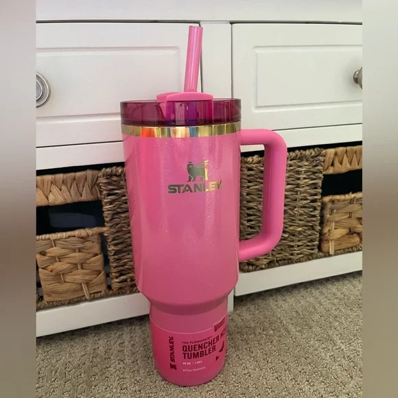 Pink Wicked Tumbler NET - Picture 1 of 3